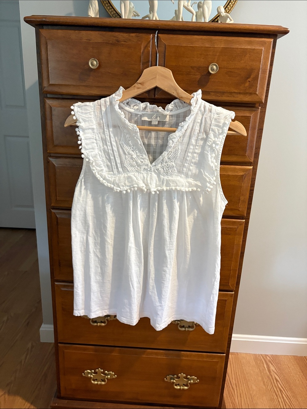 LOFT White Sleeveless Lace-Trim Peasant Top
